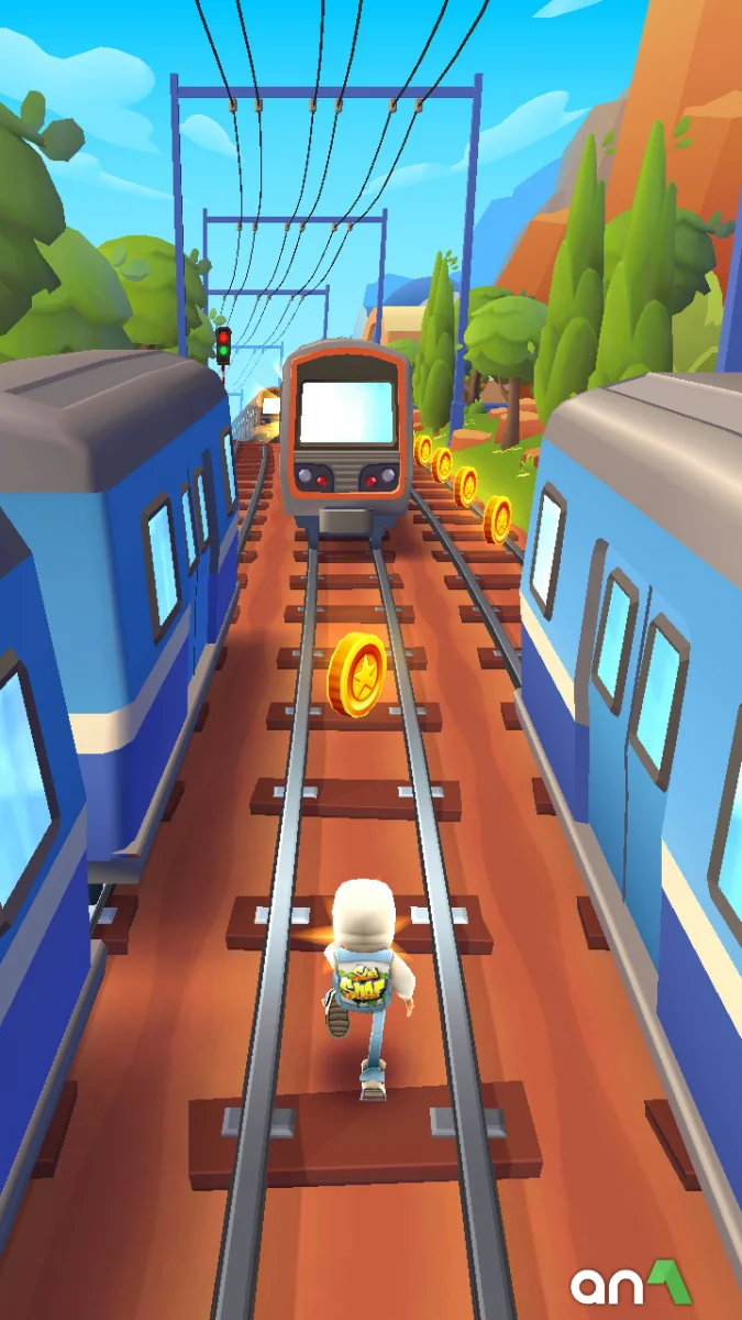 Subway Surfers gameplay screenshot 1