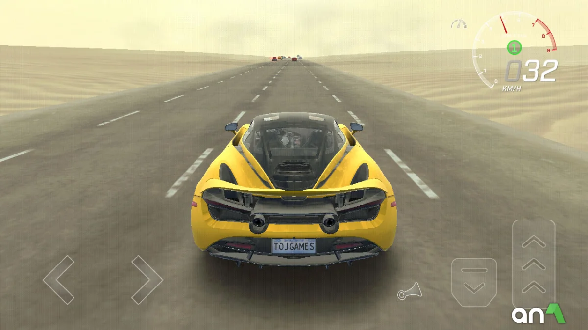 Captura de pantalla 2 de la jugabilidad de Traffic Racer Pro